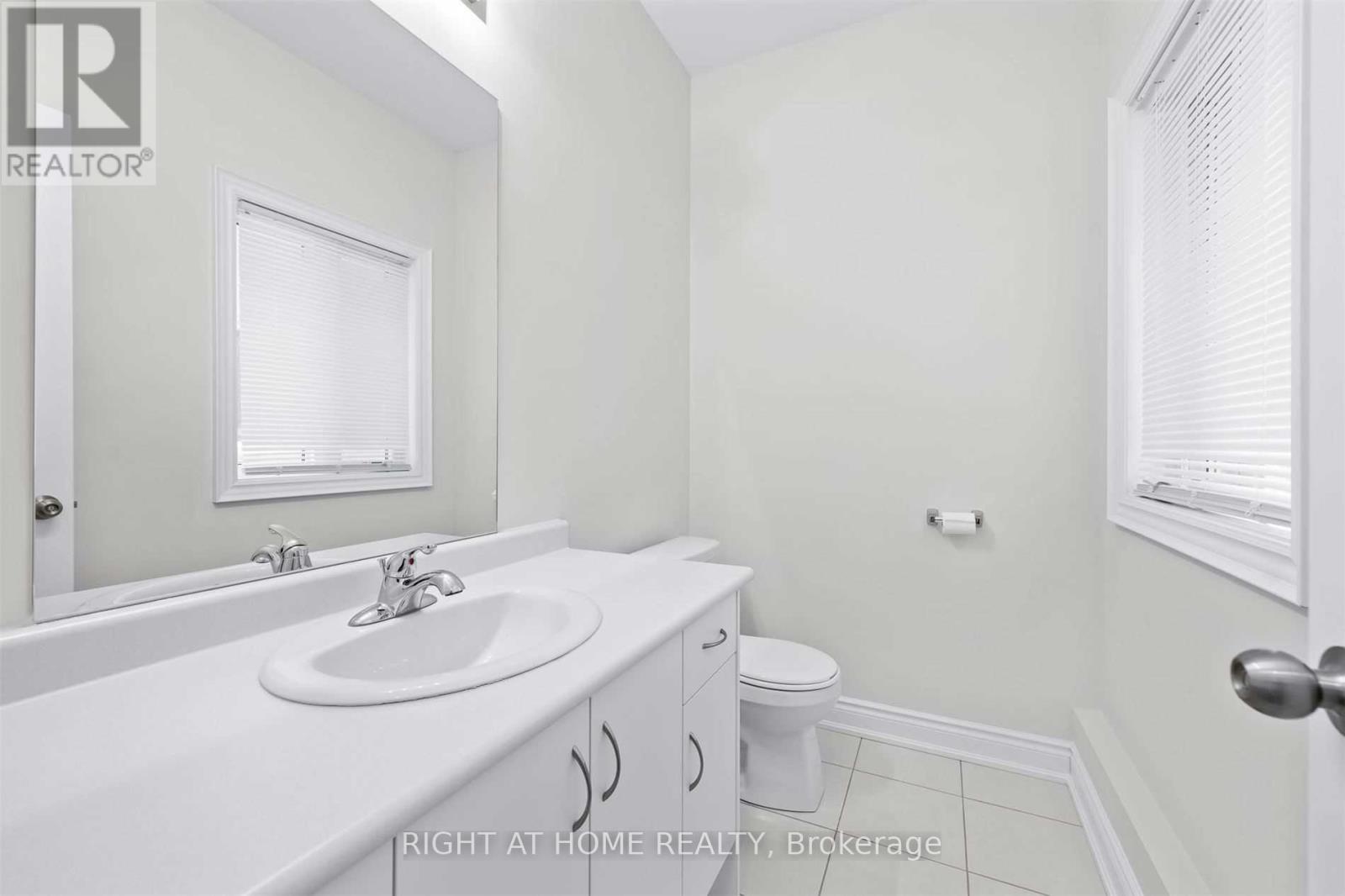 1172 PEELAR CRESCENT - 12