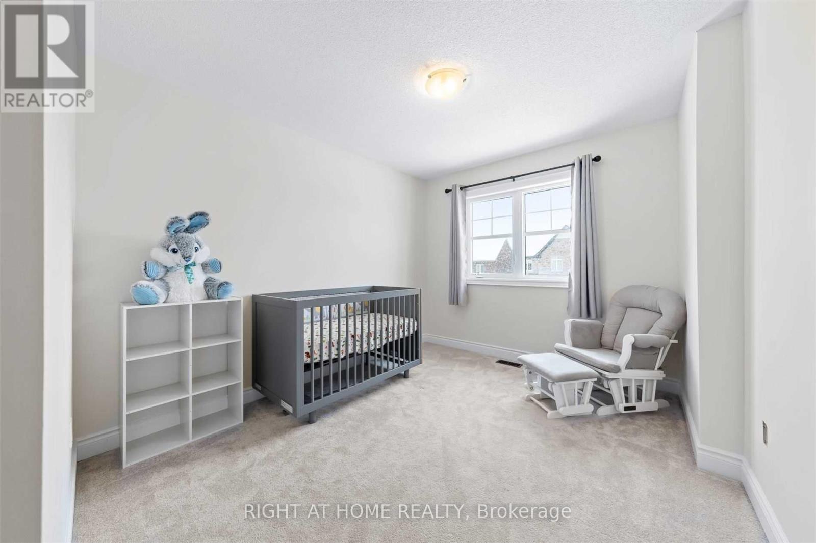 1172 PEELAR CRESCENT - 18