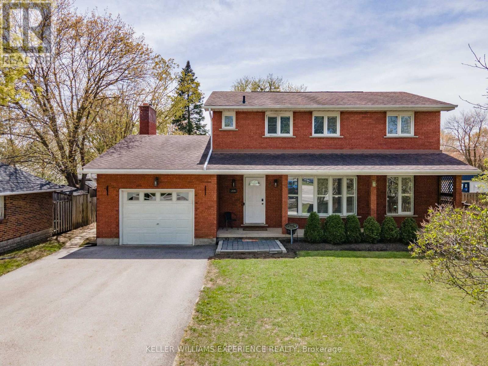 281 VICTORIA STREET E - 1
