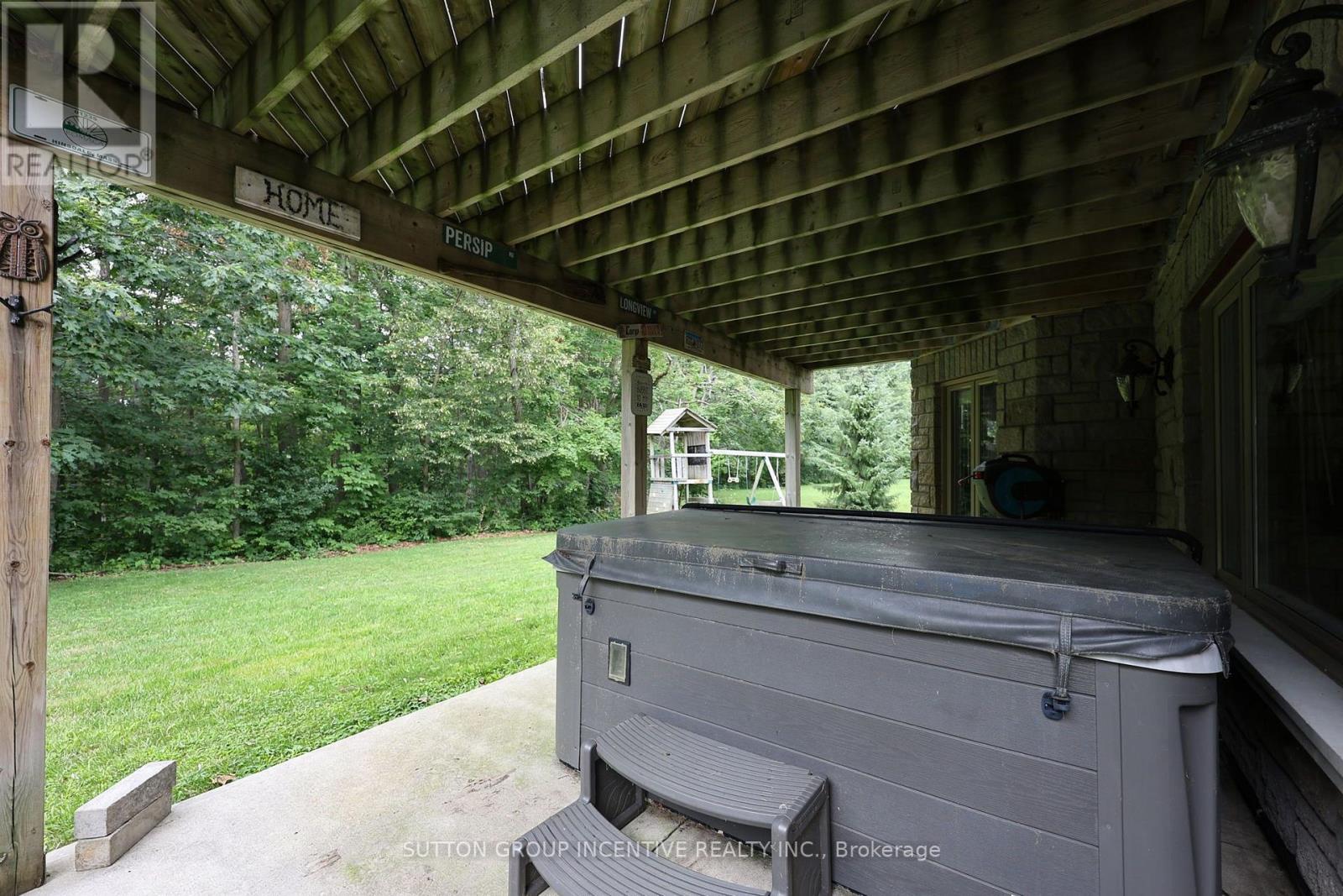 18 LLOYD COOK DRIVE W - 10