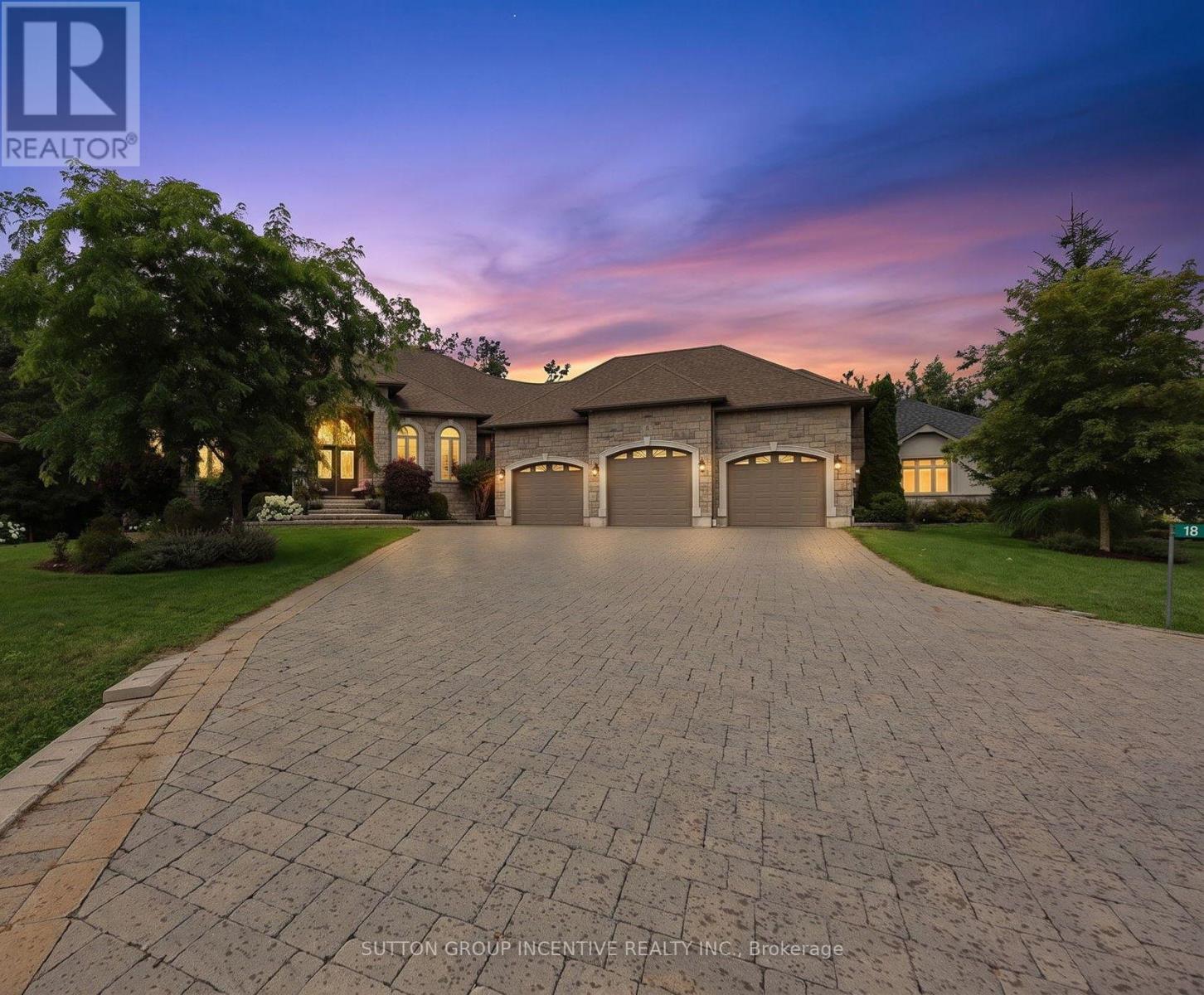 18 LLOYD COOK DRIVE W - 3