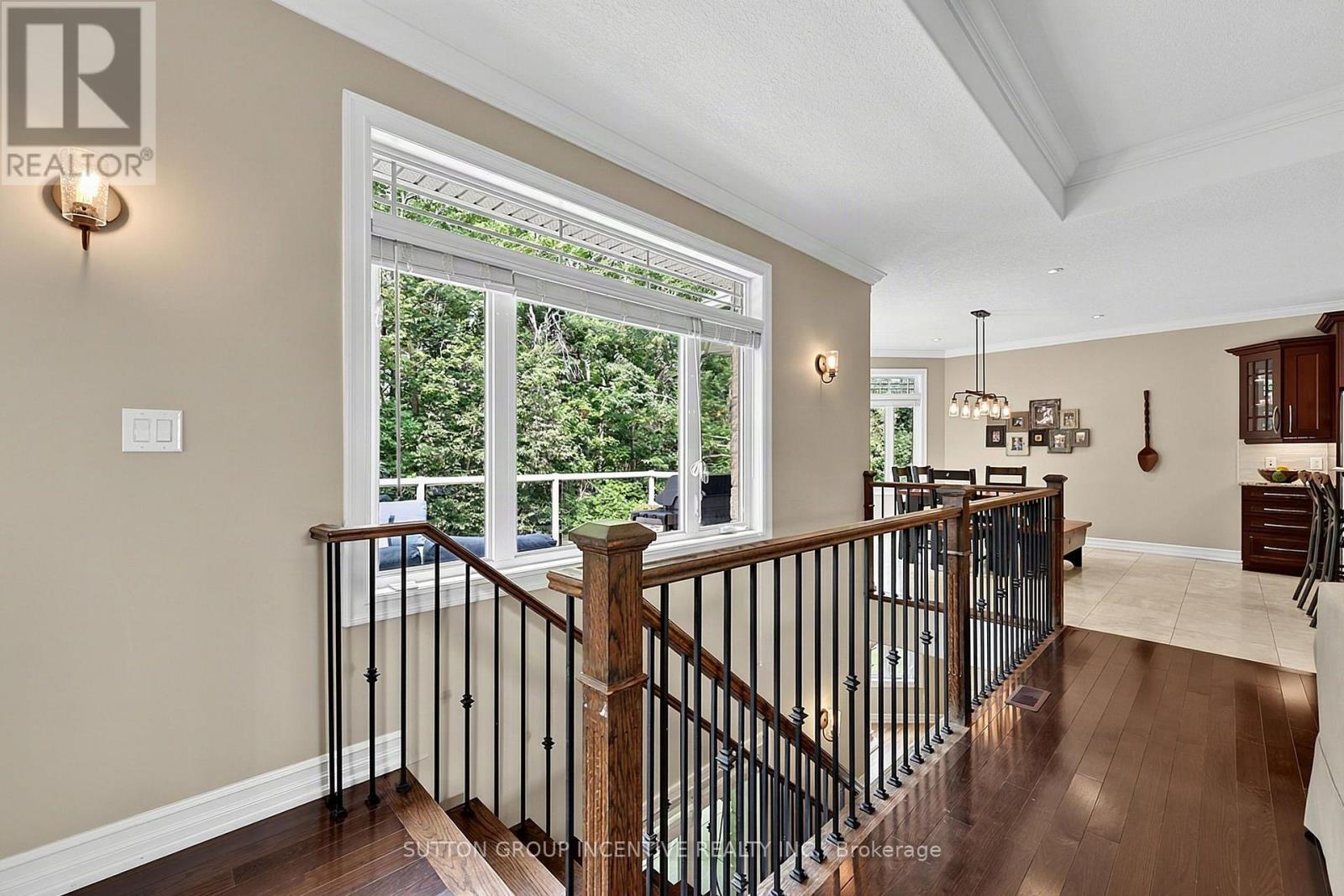 18 LLOYD COOK DRIVE W - Image 39
