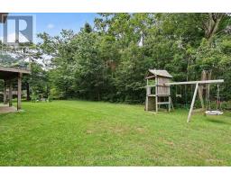 Great room - 18 Lloyd Cook Drive W, Springwater, ON L4M4S4 Photo 8