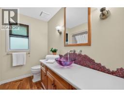 3929 Gallaghers Circle, Kelowna, BC V1W3Z9 Photo 47