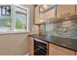3929 Gallaghers Circle, Kelowna, BC V1W3Z9 Photo 41