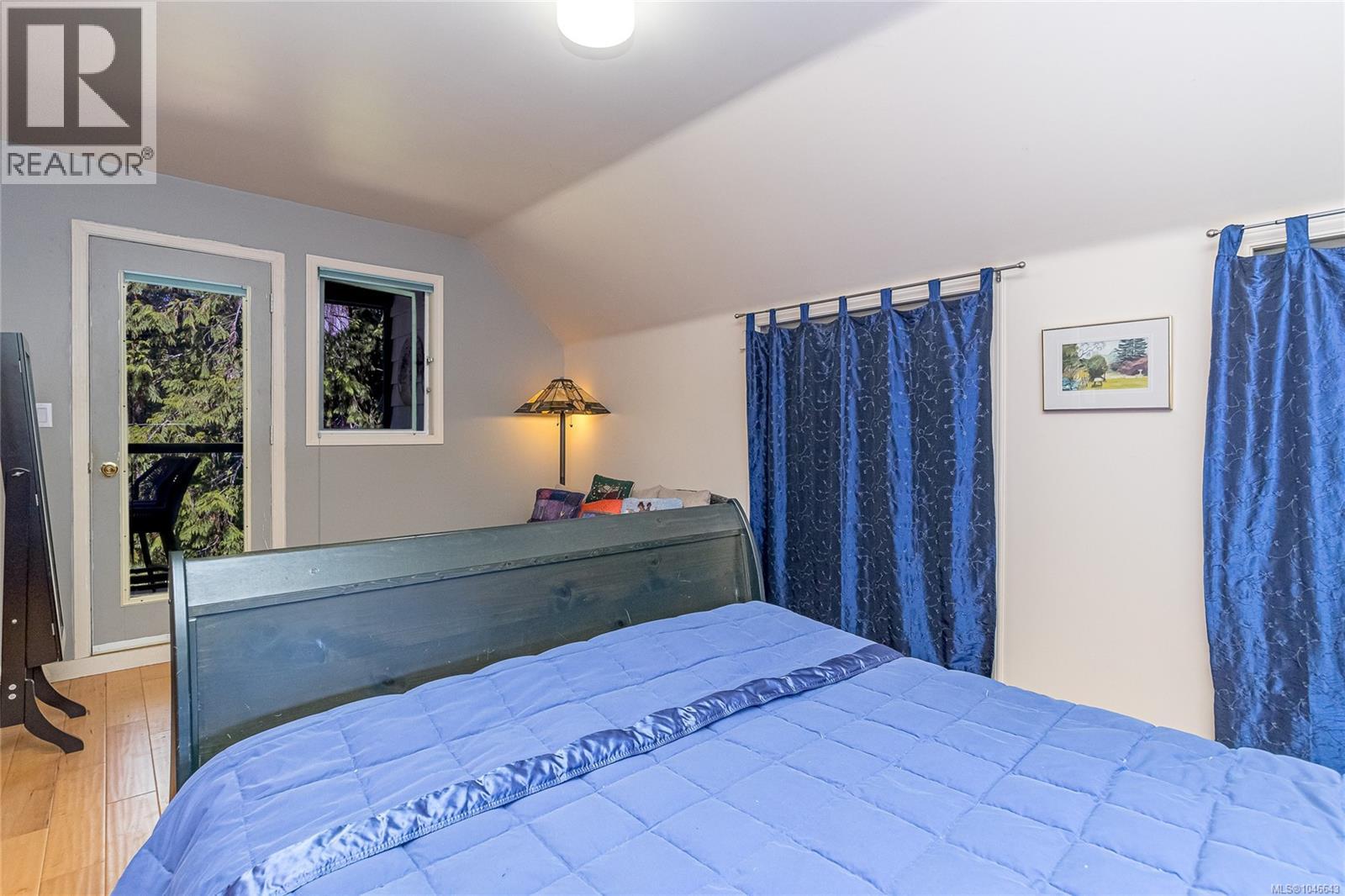 13725 Jennifer Rd - 22