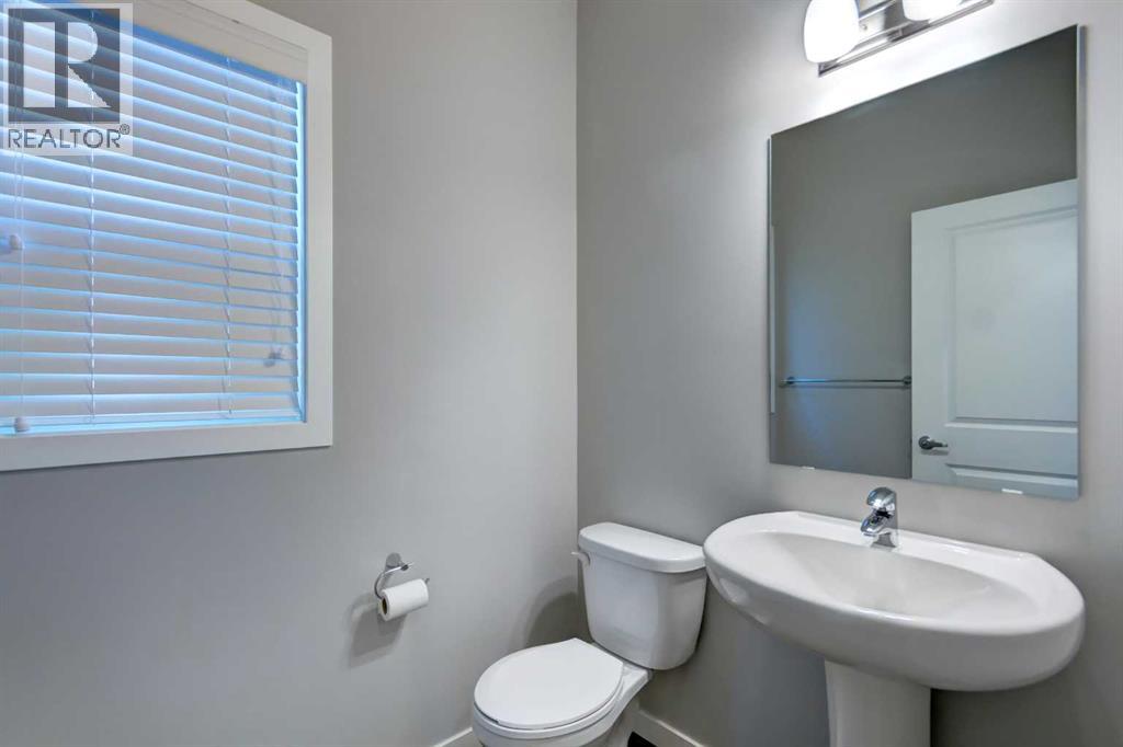 39 Walcrest View SE - 12