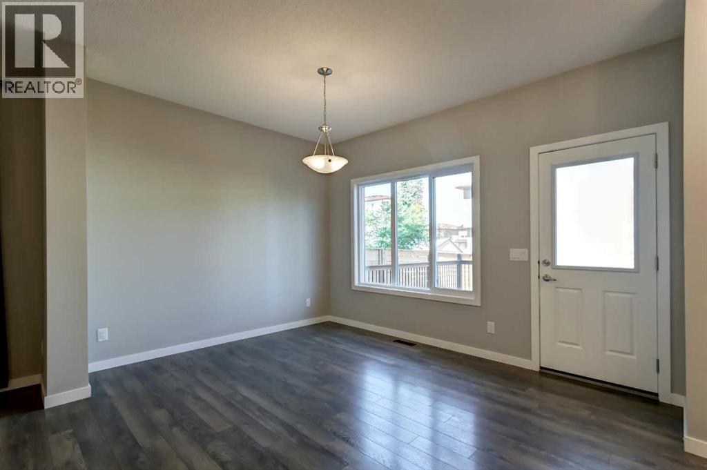 39 Walcrest View SE - 6
