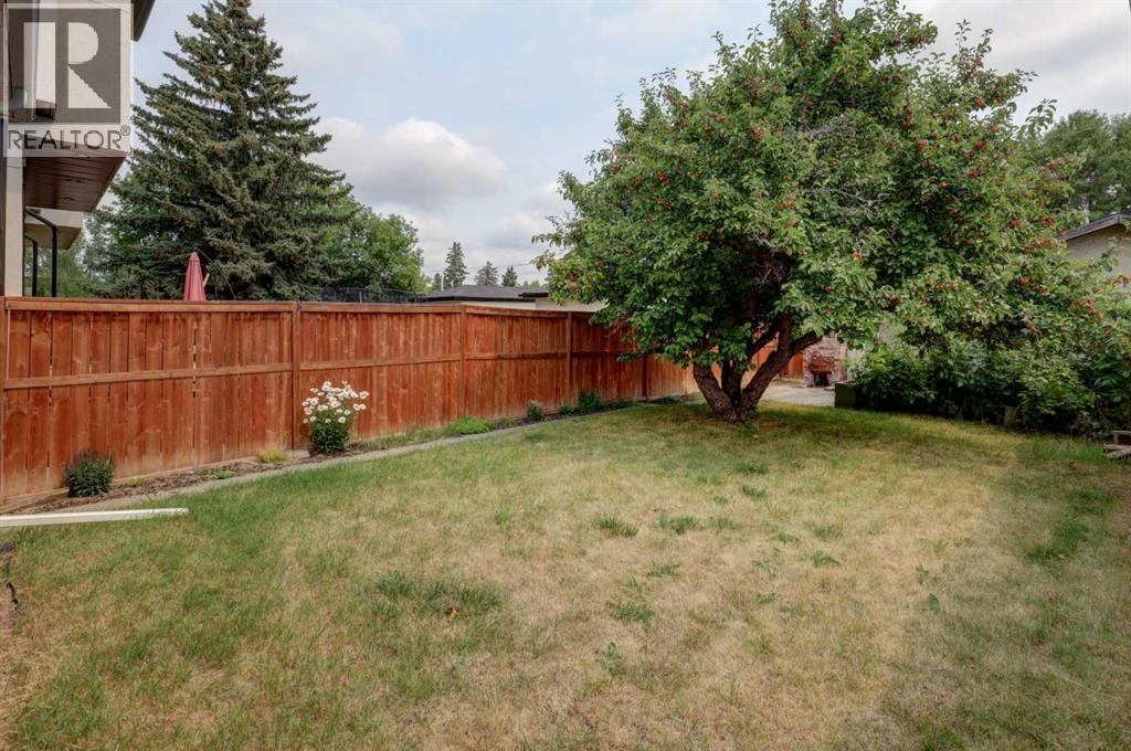 624 38 Street SW - Image 26