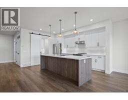 Kitchen - 1026 Kitson Court, West Kelowna, BC V1Z0B9 Photo 12