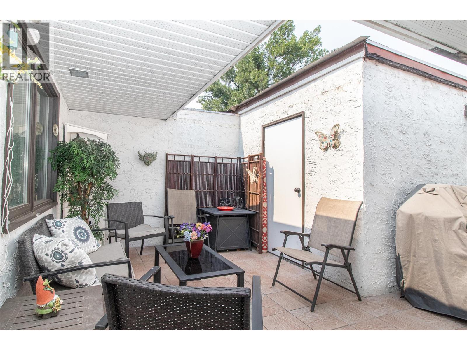 363 Gerstmar Road Unit# 8, Kelowna
