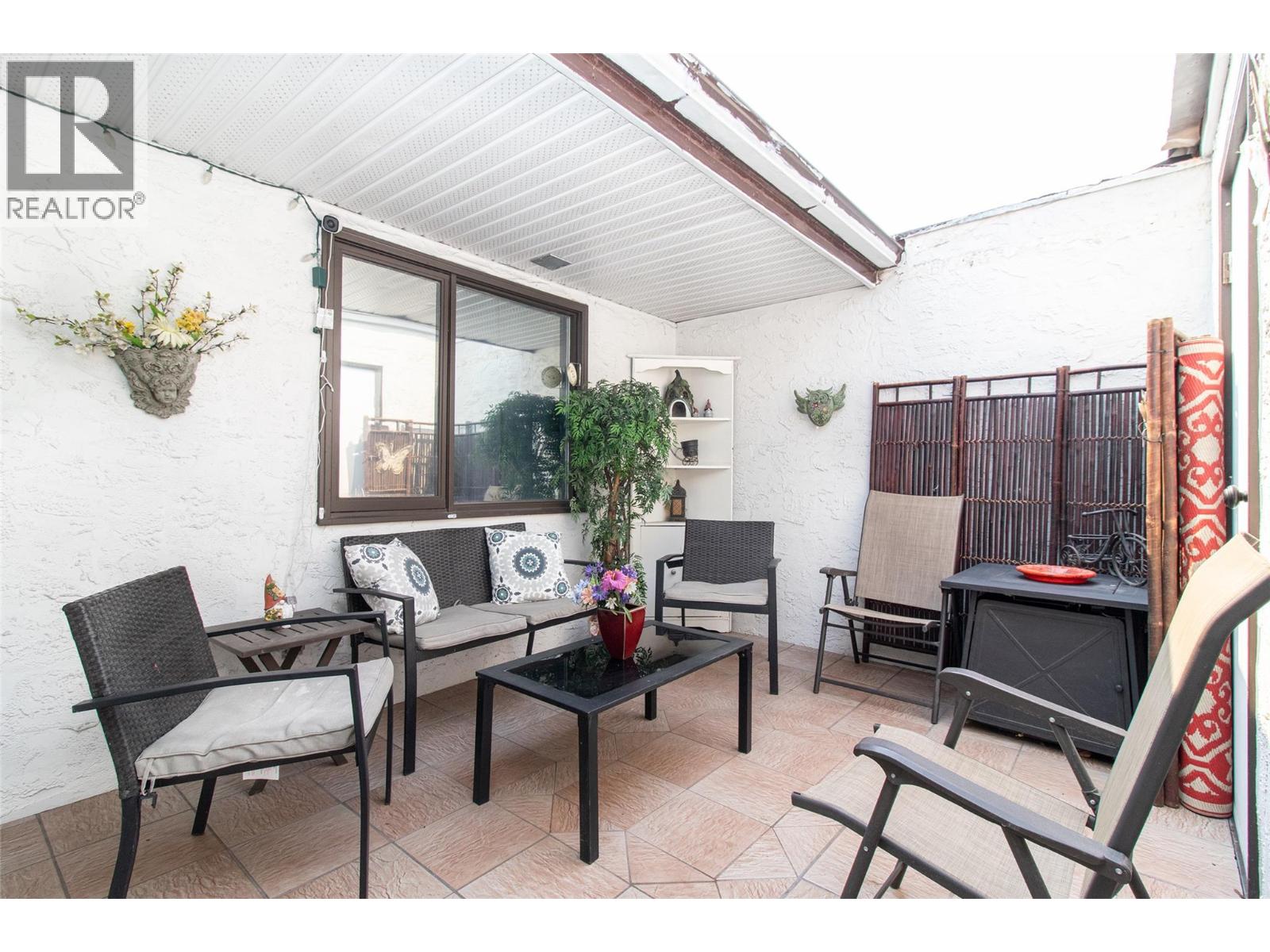 #8 363 Gerstmar Road - 4
