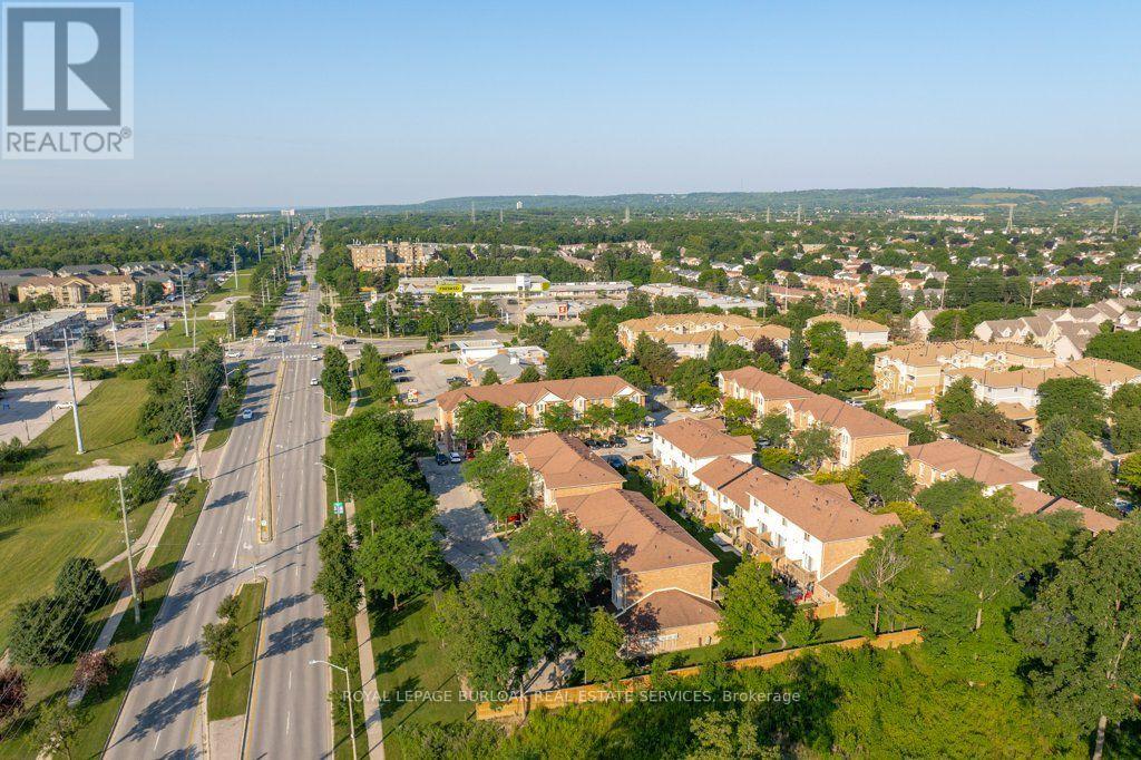 #25 4045 UPPER MIDDLE ROAD - 41