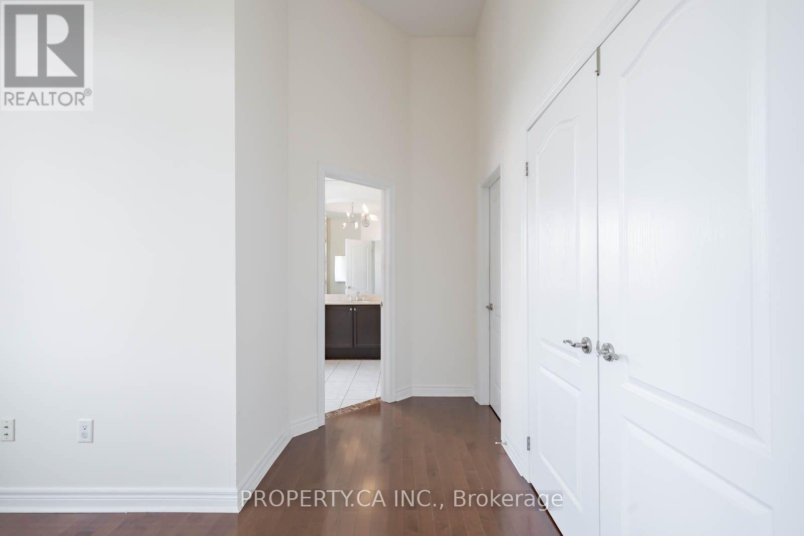 3 SHORTREED GROVE - 15
