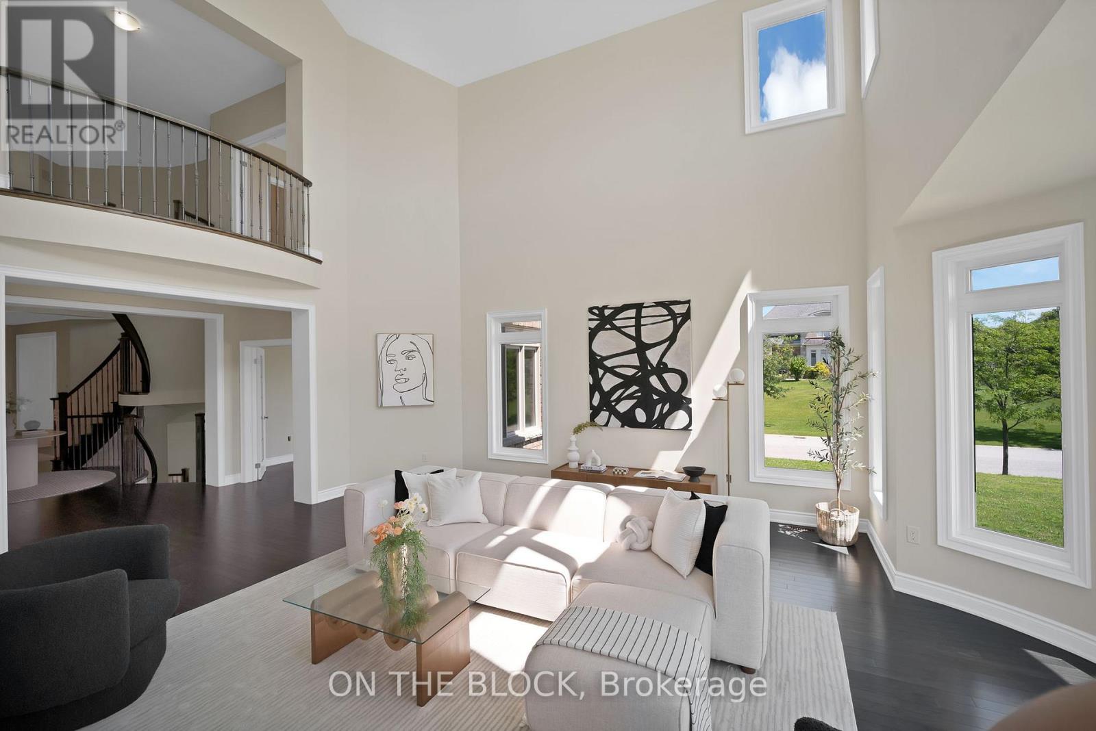 24 WHITEWOOD DRIVE - 9