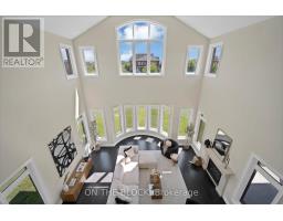 Sitting room - 24 Whitewood Drive, Whitchurch Stouffville, ON L4A1R9 Photo 11