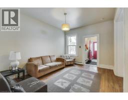 Family room - 802 Waterloo Street, London, ON N6A3W4 Photo 12