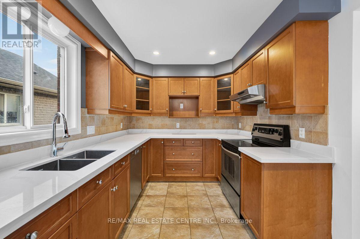 714 OAKCROSSING ROAD - Image 18