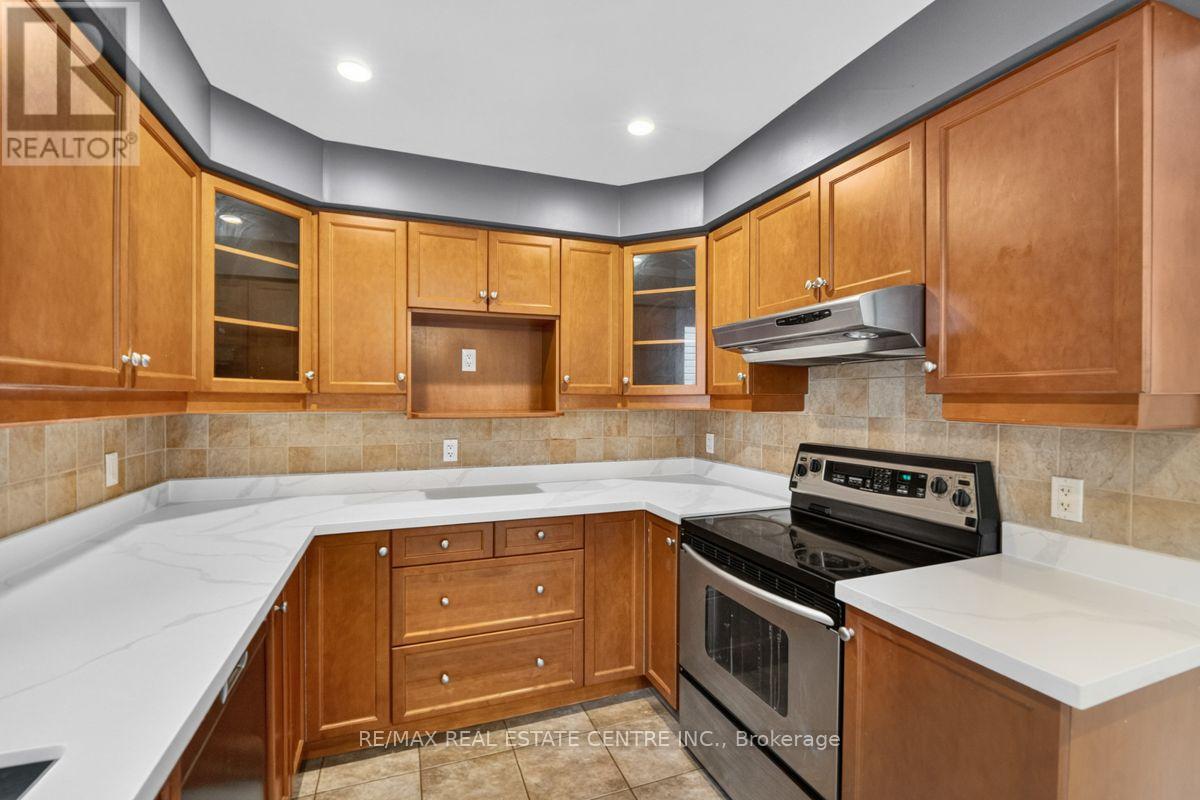 714 OAKCROSSING ROAD - Image 19