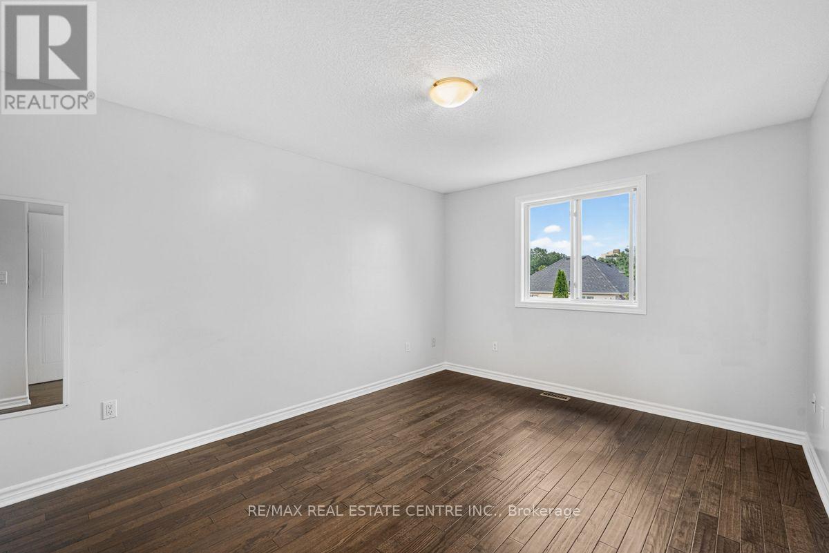 714 OAKCROSSING ROAD - 24