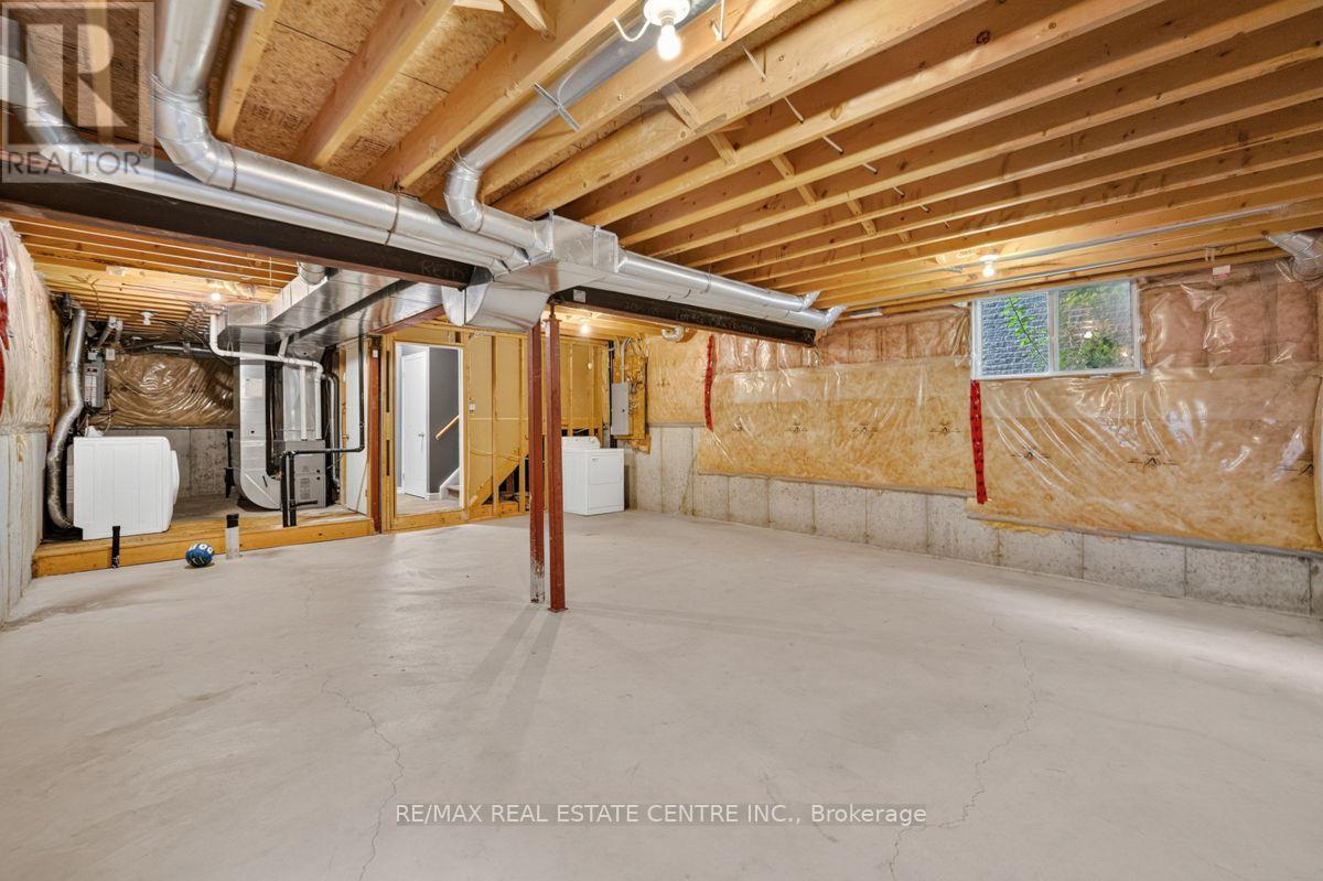 714 OAKCROSSING ROAD - 40