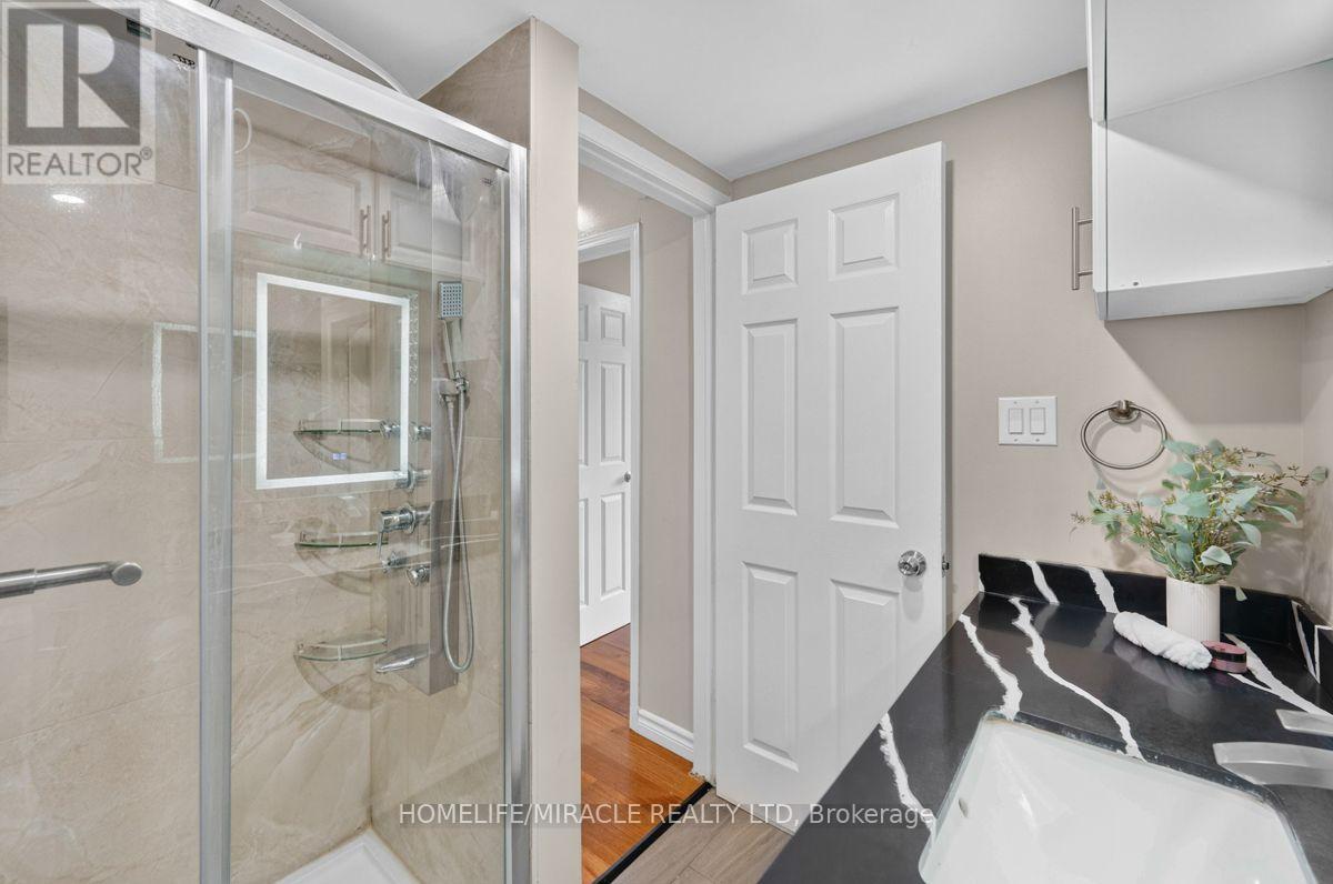 125 HAWKINS DRIVE - 26