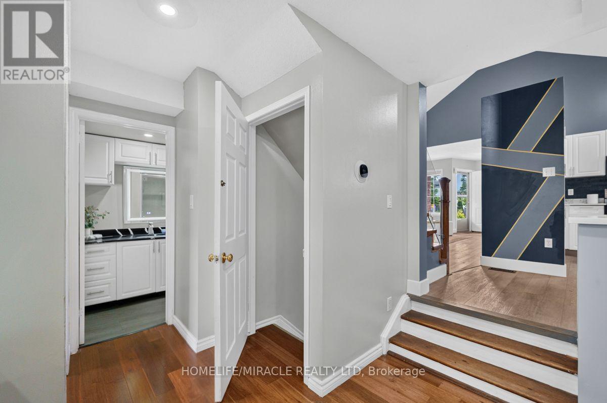 125 HAWKINS DRIVE - 33