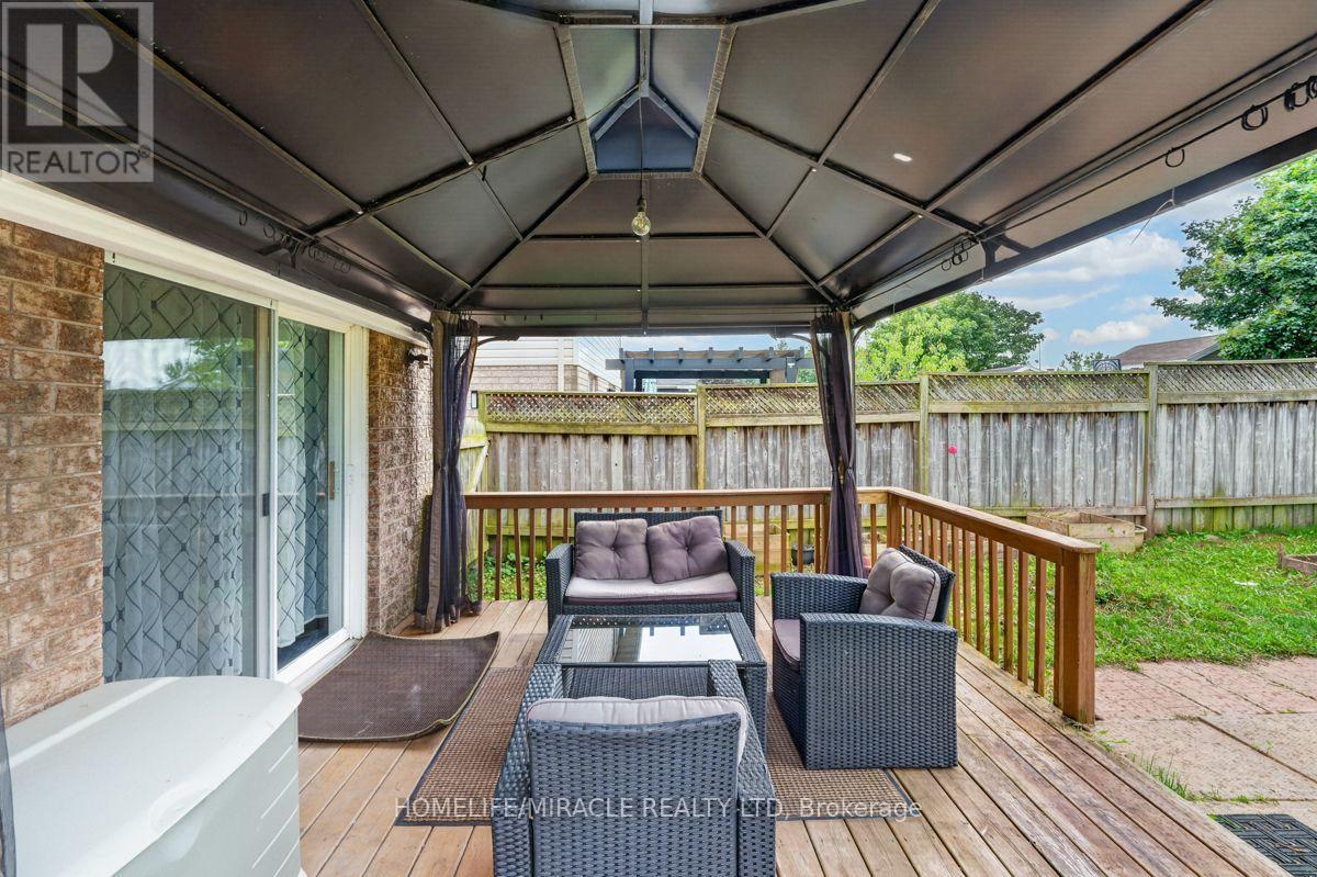125 HAWKINS DRIVE - Image 35