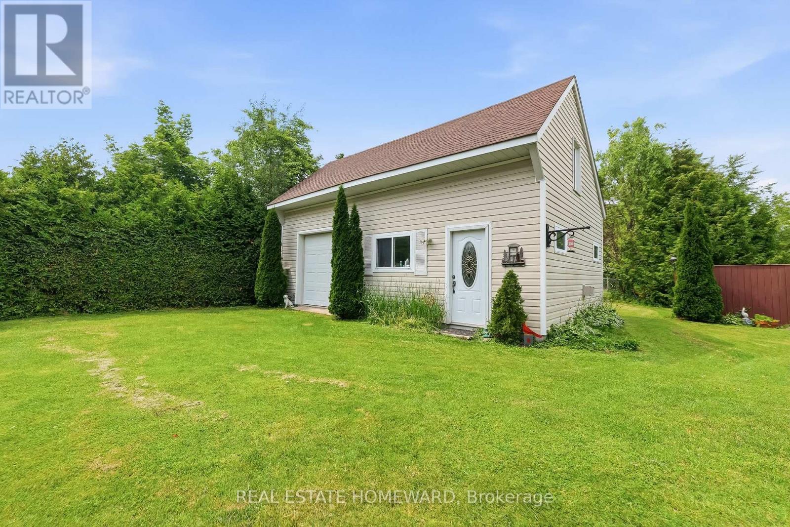 120 HARBOUR STREET - Image 33