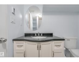 8712 137 Av Nw, Edmonton, AB T5E1Y4 Photo 48