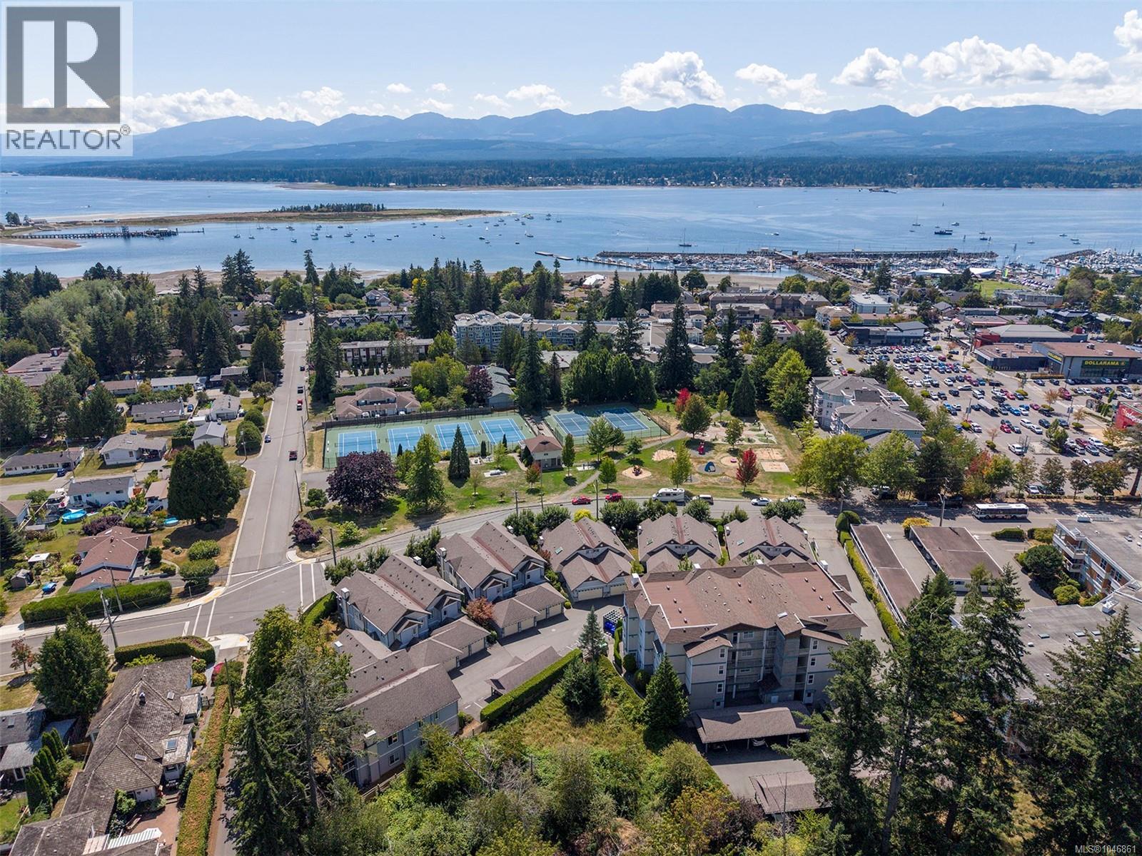 #16 1646 Balmoral Ave - 25