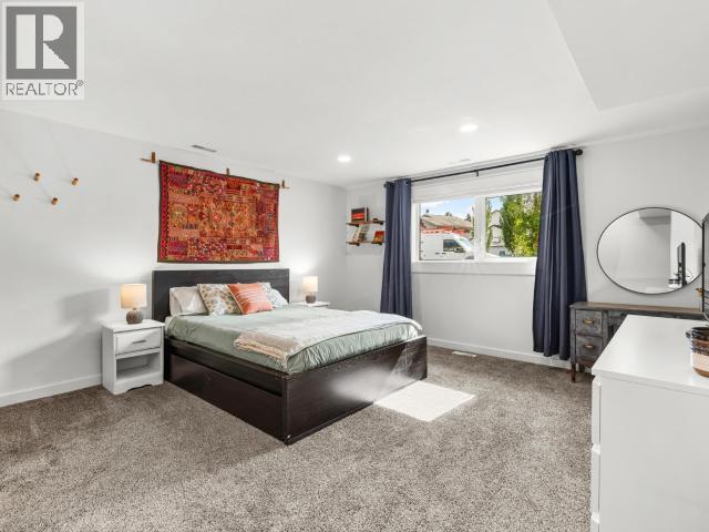 13 LAZULITE DRIVE - 23