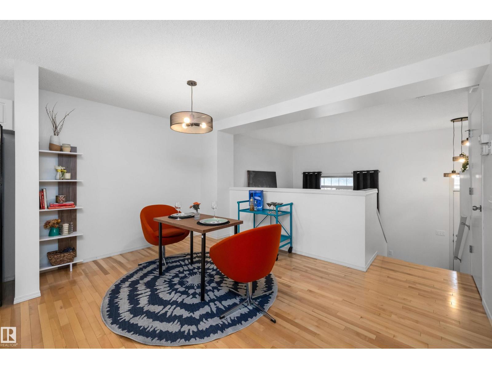 #83 8304 11 AV SW - 12