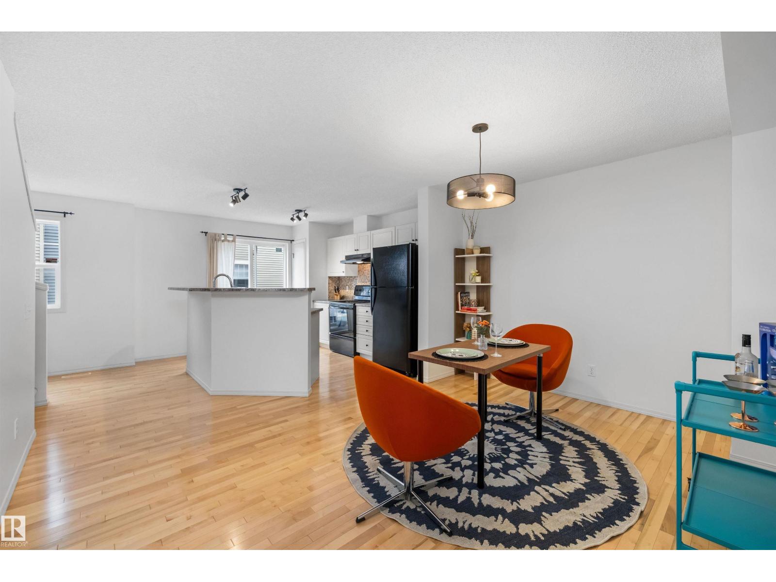 83 8304 11 Avenue SW - Photo 16