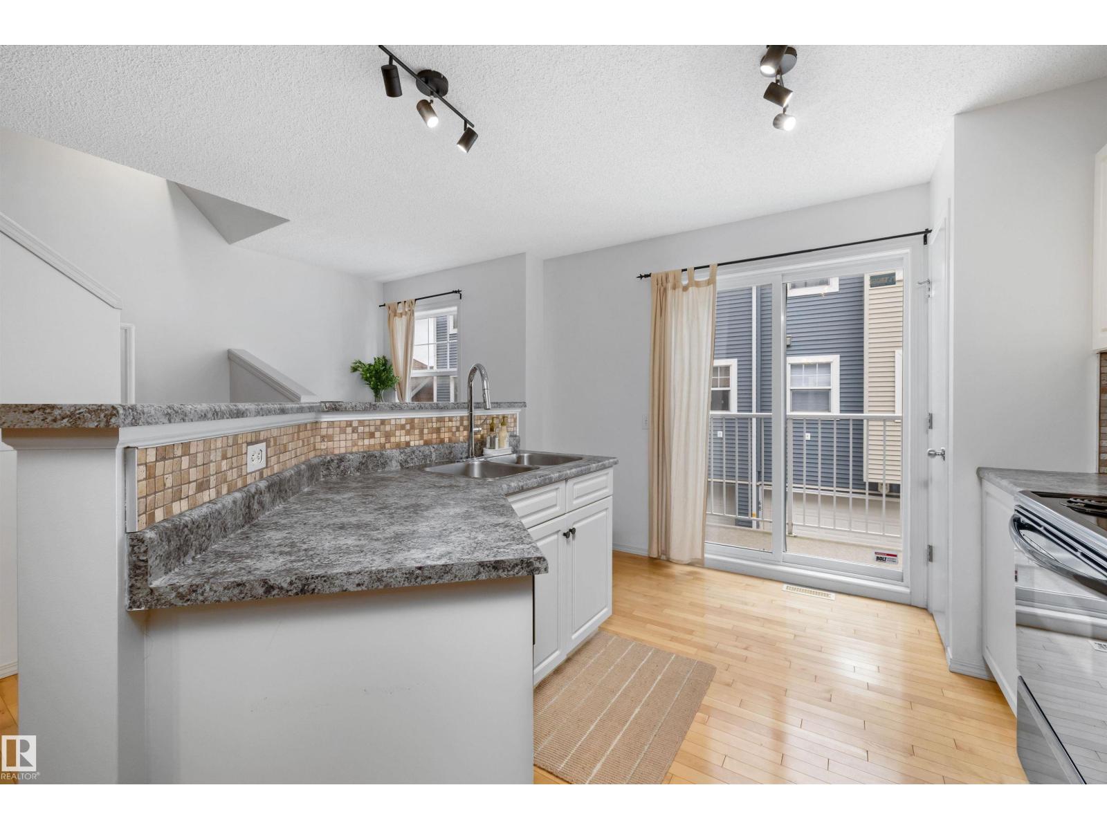 83 8304 11 Avenue SW - Photo 18
