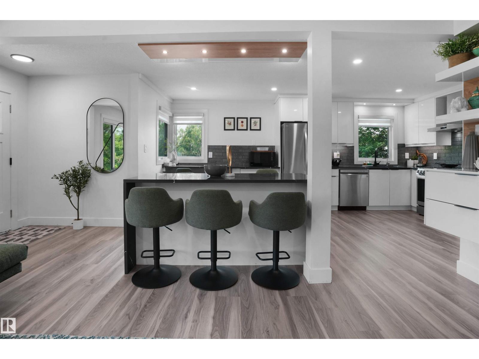 22517 WYE Road NE - Photo 31