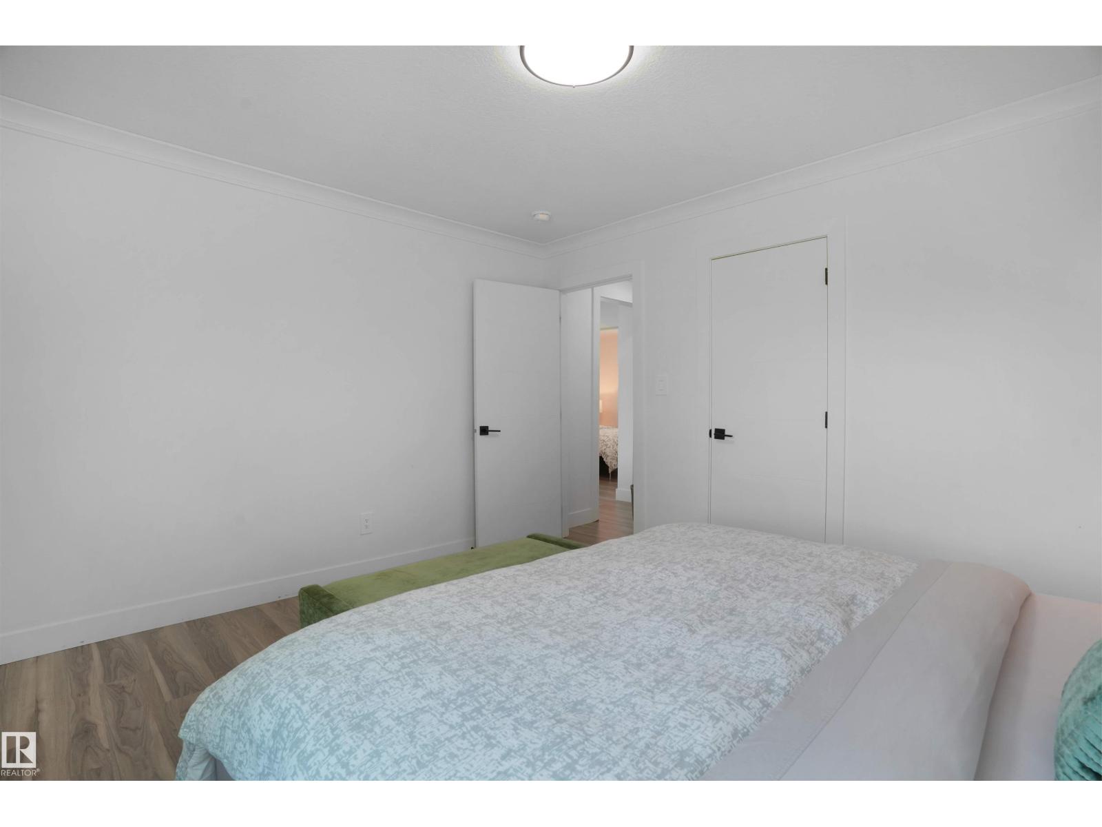 22517 WYE Road NE - Photo 47