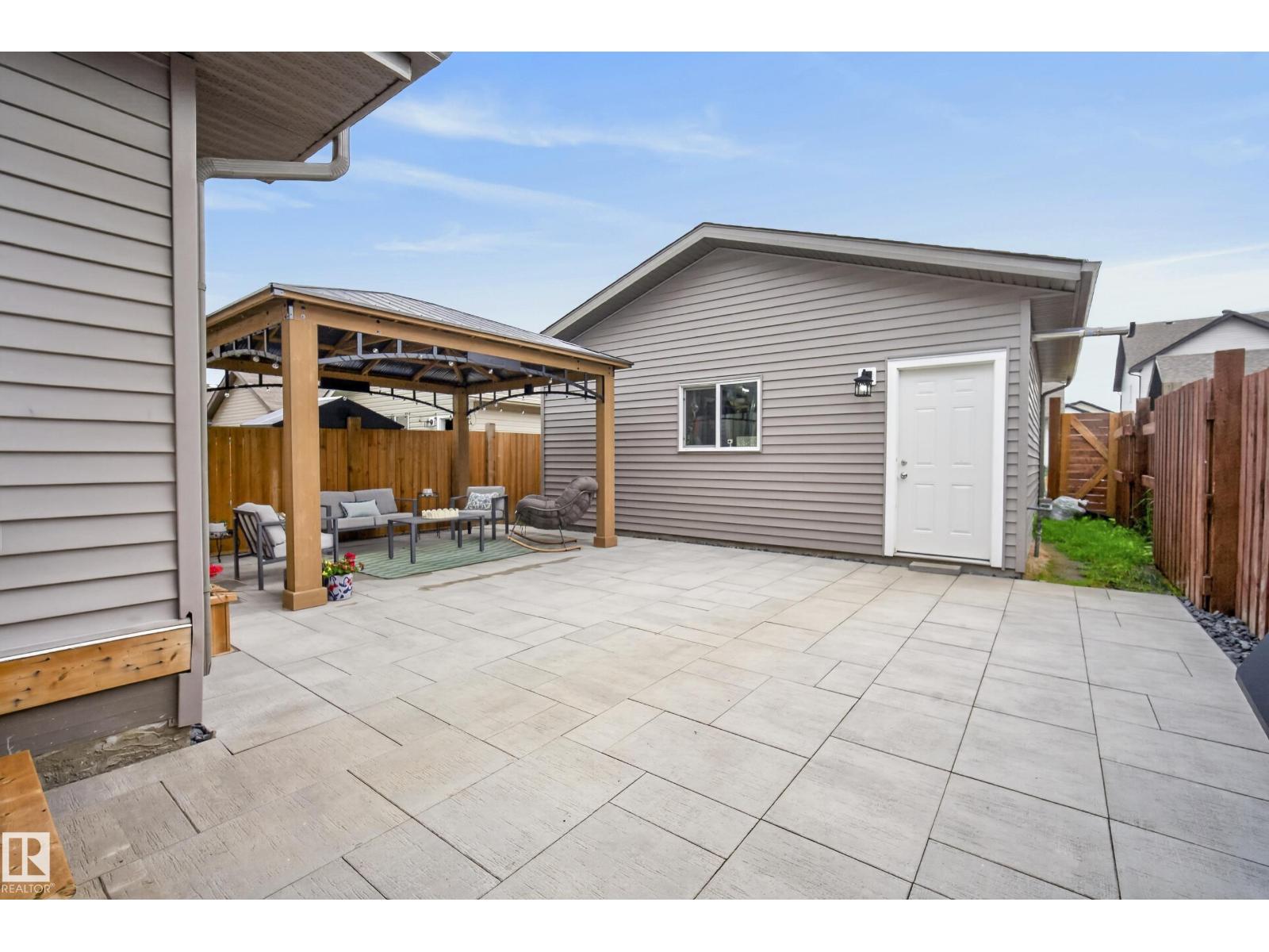 16831 121 ST NW - 40