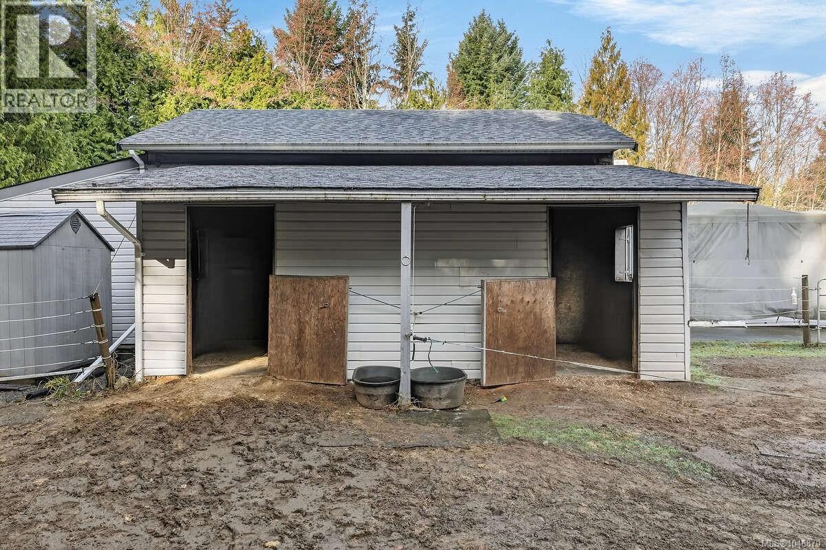 1136 Corcan Rd - Image 65
