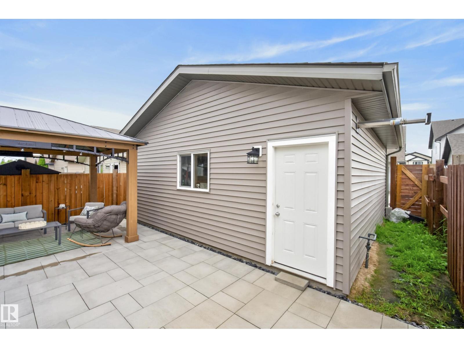 16831 121 Street NW - Photo 45
