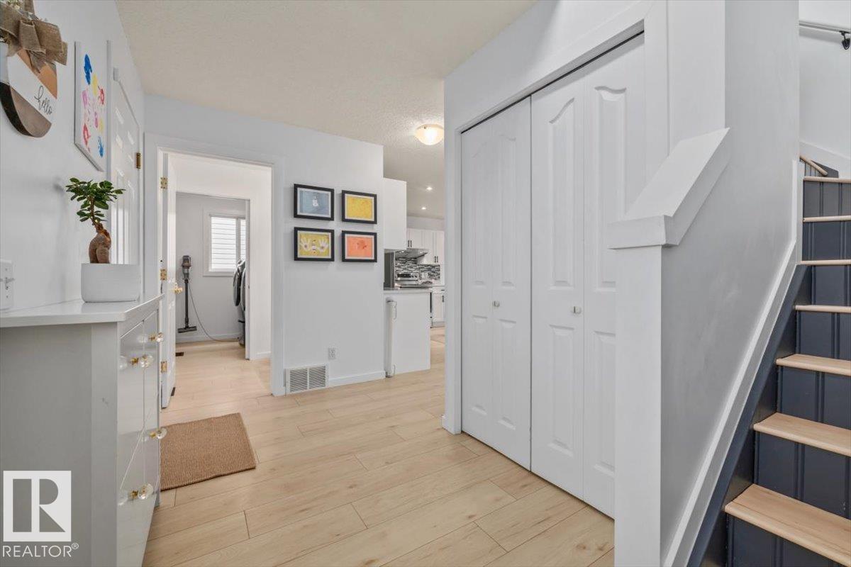 19040 47 Avenue NW - Photo 18