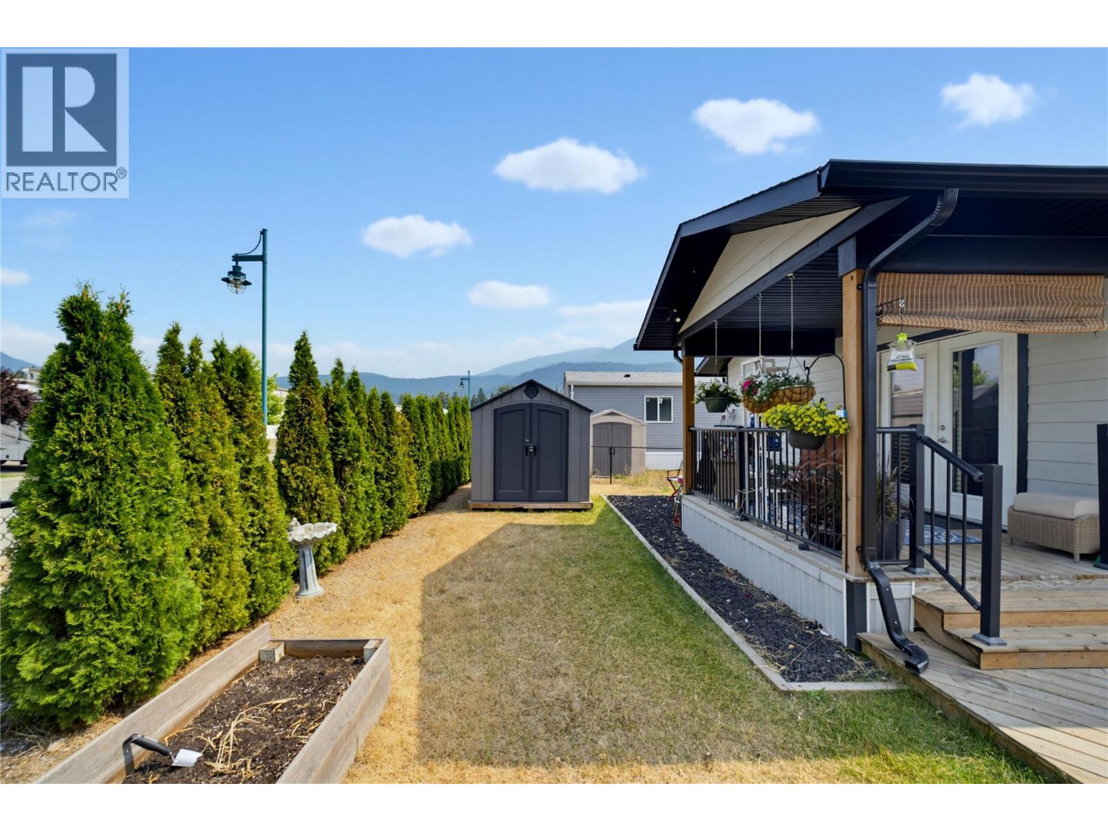 #11 1705 Hillier Road - 29