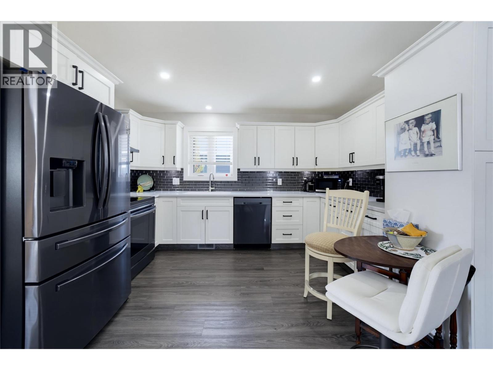 #11 1705 Hillier Road - Image 7