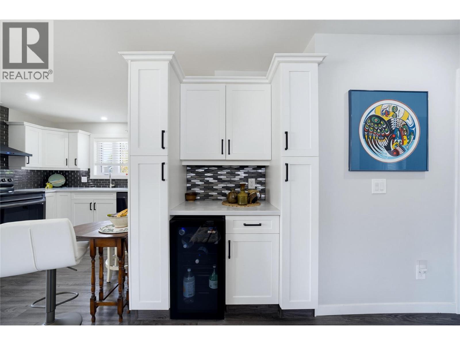 #11 1705 Hillier Road - Image 12