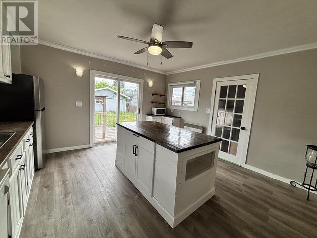 330 Franklin ST - 15
