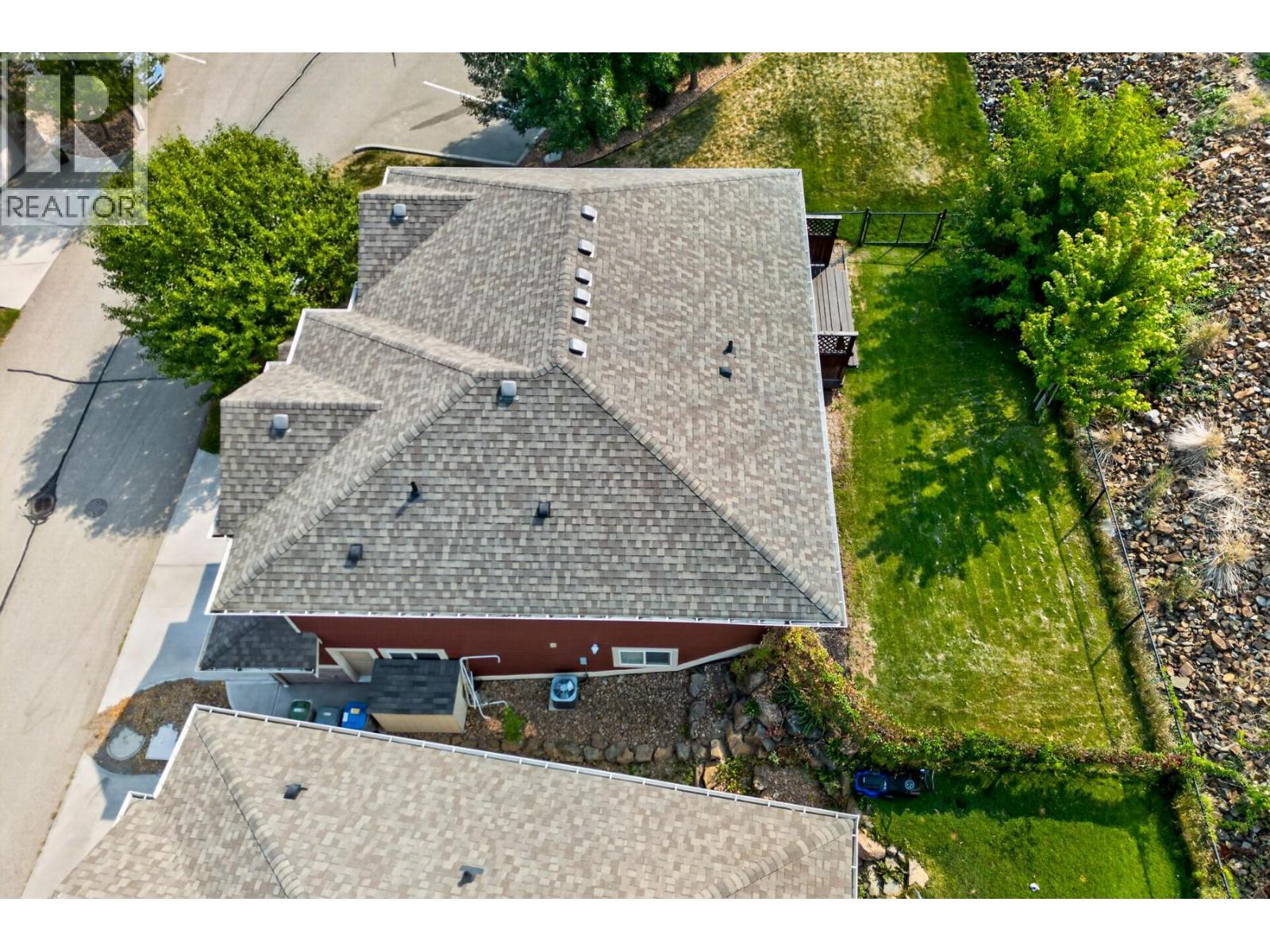 #142 1939 Coldwater Drive - 44