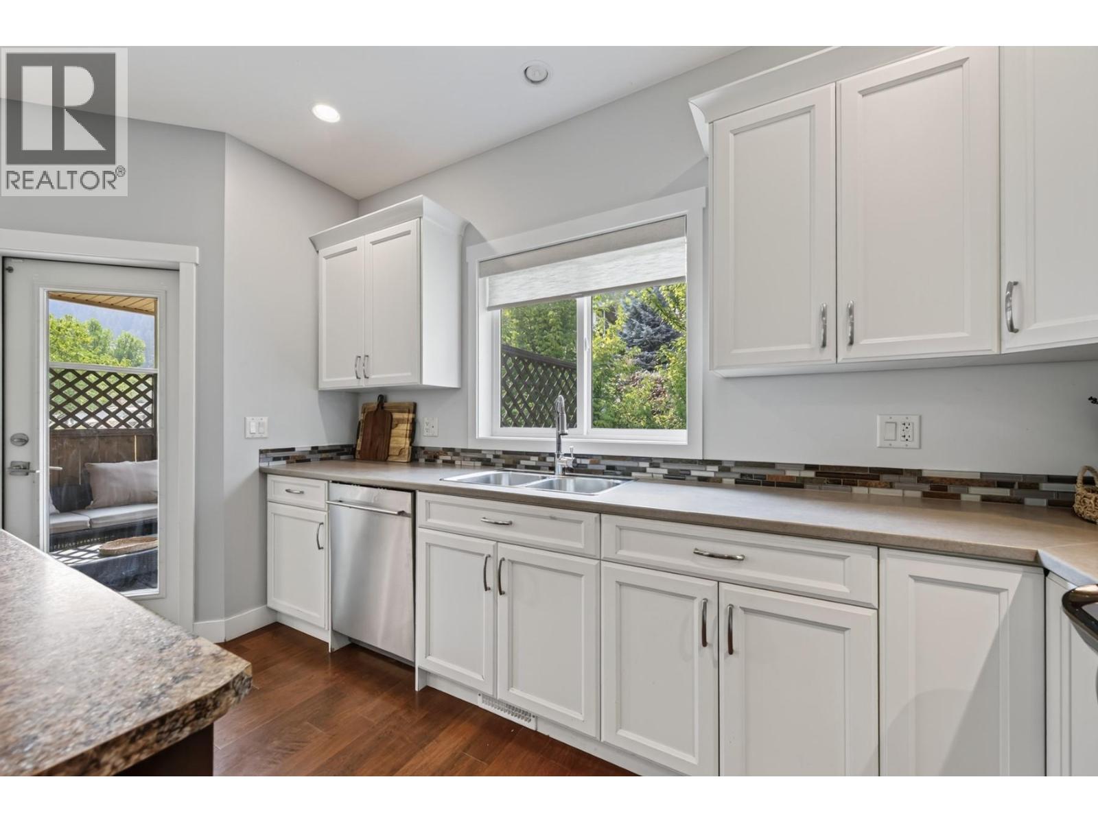 #142 1939 Coldwater Drive - 6