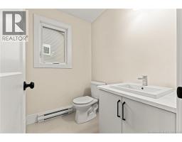4pc Bathroom - 323 Lady Russell Street, Moncton, NB E1E0L9 Photo 6