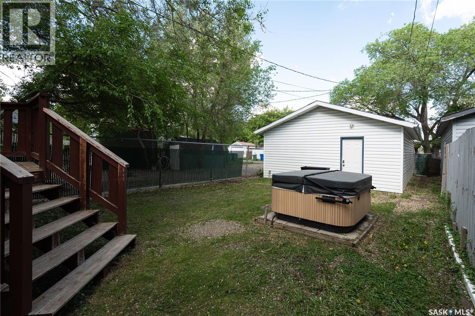 2351 Reynolds STREET - 3