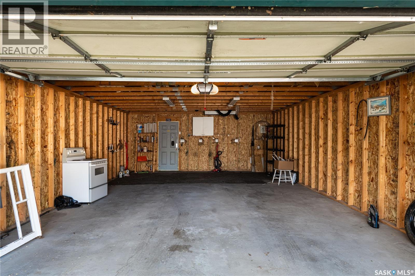 2351 Reynolds STREET - 5